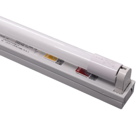 双支led灯管2*24w1.5�c�_��杆安装方�?></td></tr></table></div><div   id=